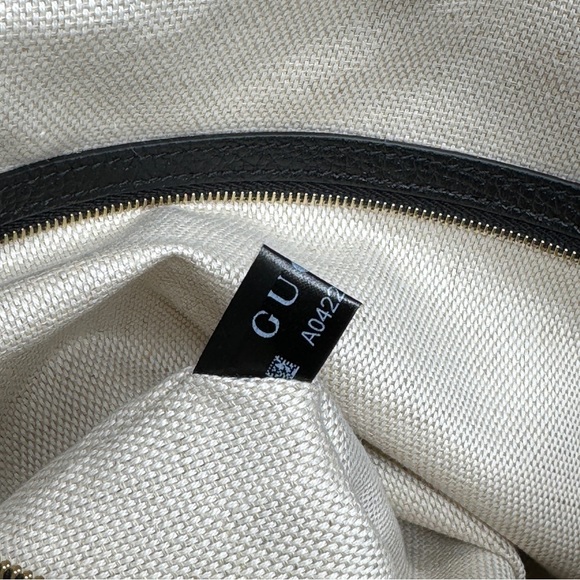 GUCCI 536194 Soho Black Hobo Leather Shoulder Bag - Picture 14 of 15